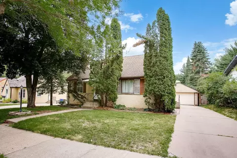 1850 5th St E, Saint Paul, MN 55119