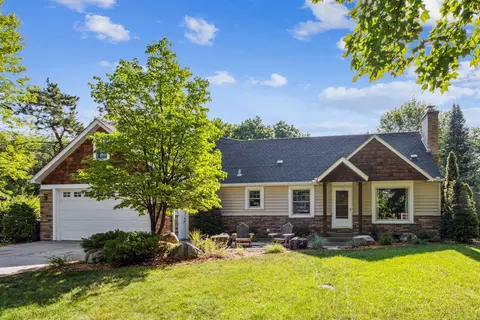 3437 Fairlawn Dr, Minnetonka, MN 55345