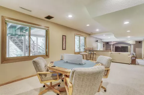 565 77th St W, Eagan, MN 55121 photo 57