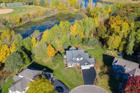 565 77th St W, Eagan, MN 55121 photo 19