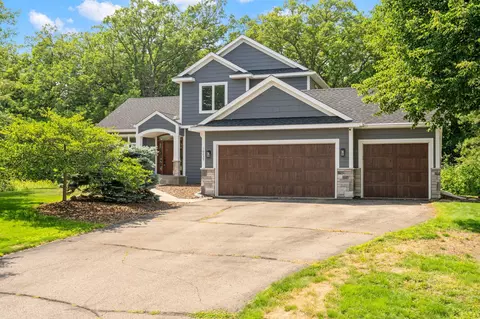 16235 Kenora Ct, Lakeville, MN 55044