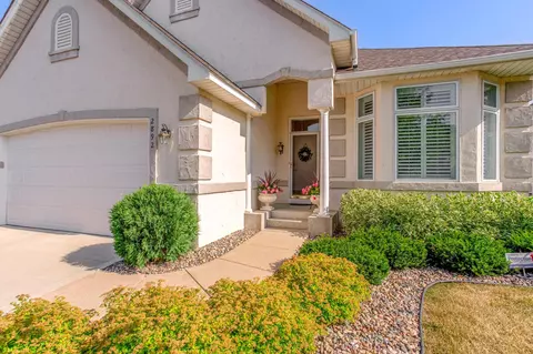 2892 Wilds Ln NW, Prior Lake, MN 55372