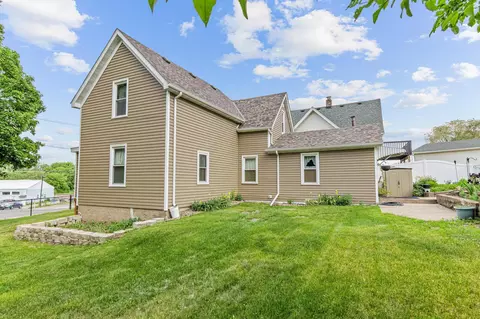 1504 Concord St S, South Saint Paul, MN 55075