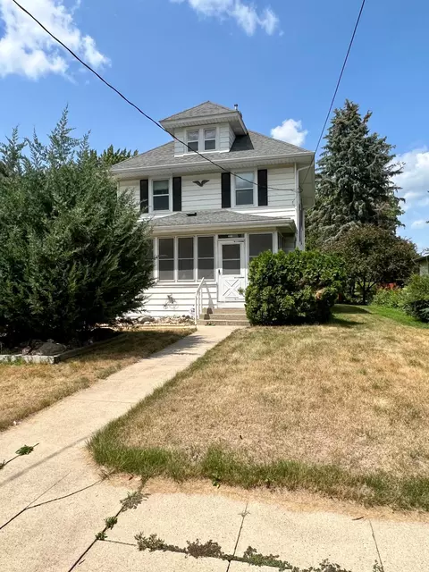 1211 2nd St SE, Rochester, MN 55904