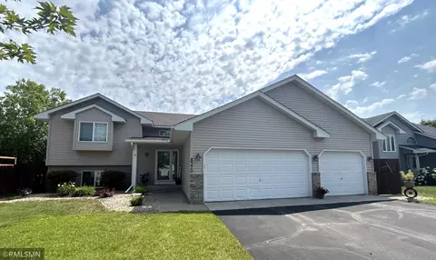 8370 Park Ave NE, Otsego, MN 55330