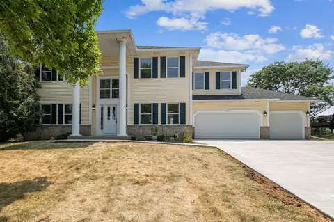 17859 George Moran Dr, Eden Prairie, MN 55347