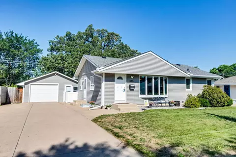 6810 Monroe St NE, Fridley, MN 55432