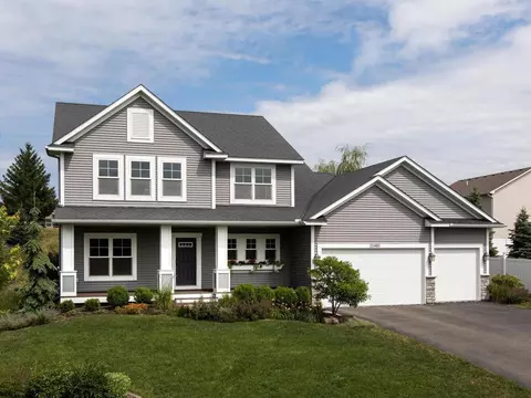 20480 Hampton Ave, Lakeville, MN 55044