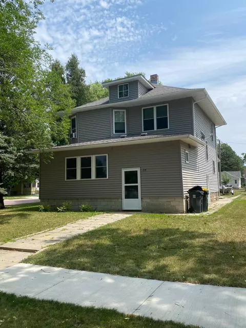 218 Bloomington Ave, Morgan, MN 56266