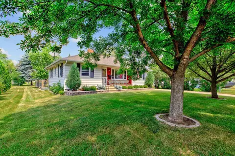 720 8th St NW, Faribault, MN 55021 photo 3