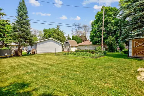 720 8th St NW, Faribault, MN 55021 photo 10