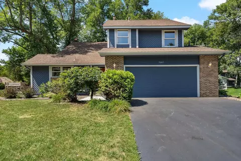 7007 Sandy Hook Cir, Chanhassen, MN 55317