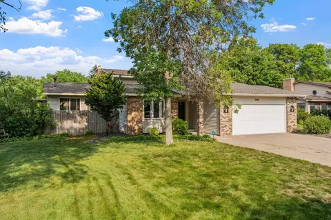 7425 Fremont Ave N, Brooklyn Park, MN 55444