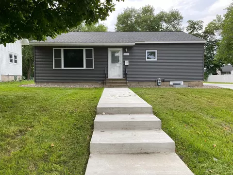 1118 Madison Ave, Albert Lea, MN 56007
