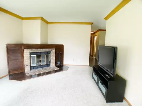 3566 Blue Jay Way #101, Eagan, MN 55123