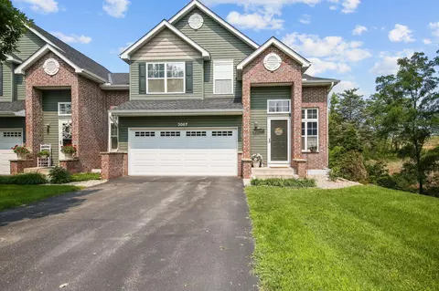 3067 Cutters Grove Ave, Anoka, MN 55303
