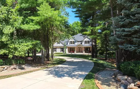 19495 Towering Oaks Trl, Prior Lake, MN 55372