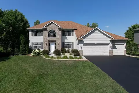 12238 Jasper Ln, Eden Prairie, MN 55347