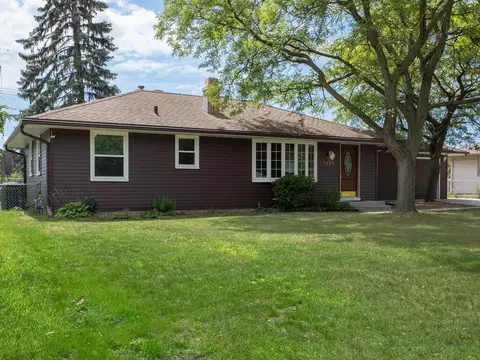 7033 90th St S, Cottage Grove, MN 55016