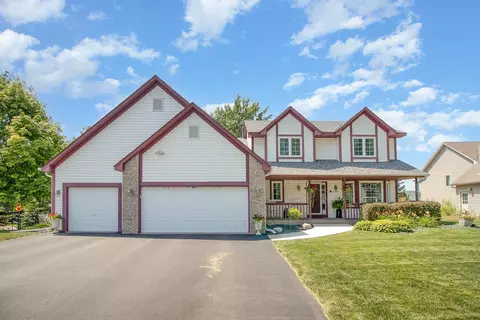 8664 Jewel Ave S, Cottage Grove, MN 55016