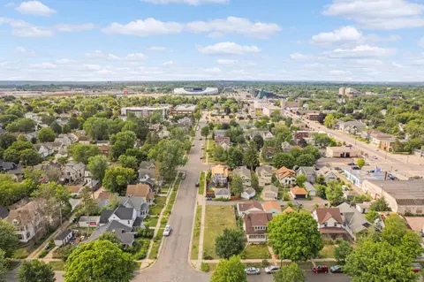 1536 Van Buren Ave, Saint Paul, MN 55104