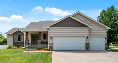 20927 Goldenrod Ln, Rogers, MN 55374