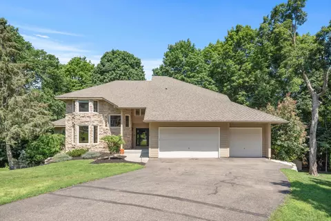 2230 Sommergate, Excelsior, MN 55331