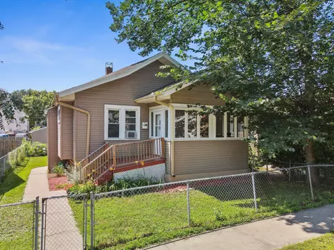 970 Randolph Ave, Saint Paul, MN 55102