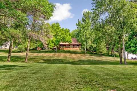 9332 Dodd Rd, Faribault, MN 55021 photo 6