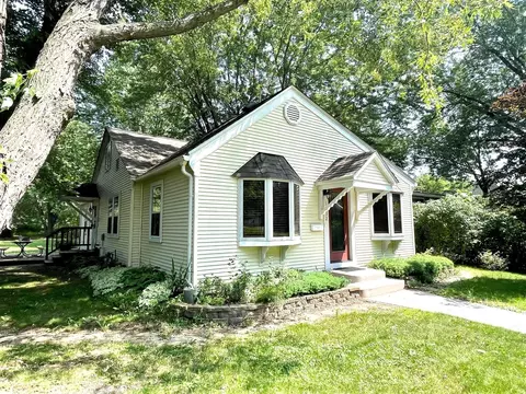 1032 Tainter St NE, Menomonie, WI 54751