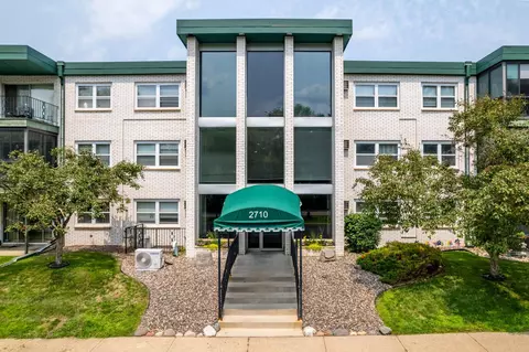 2710 Dale St N #B309, Roseville, MN 55113