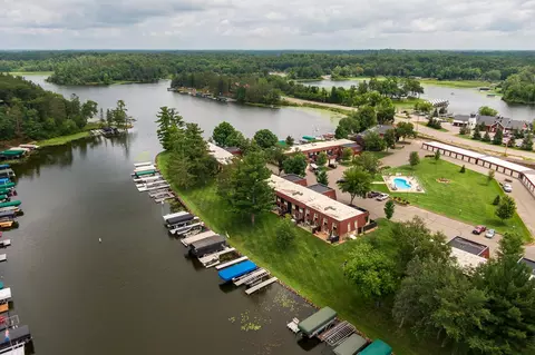 8182 County 78 #201, Nisswa, MN 56468