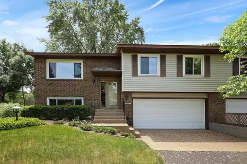 10166 Utah Ave S, Bloomington, MN 55438