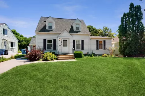 4039 York Ave S, Minneapolis, MN 55410
