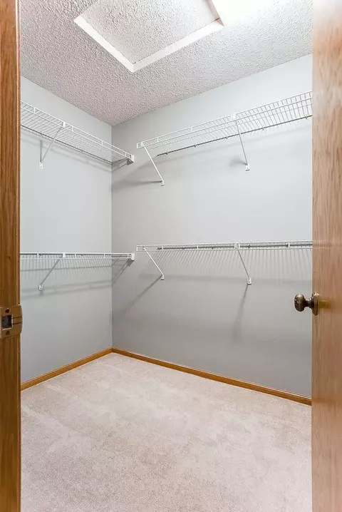 1558 Baylor Ct, Eagan, MN 55122 photo 19