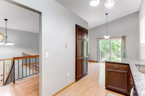 1558 Baylor Ct, Eagan, MN 55122 photo 15