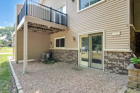 1558 Baylor Ct, Eagan, MN 55122 photo 31