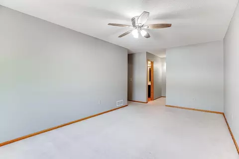 1558 Baylor Ct, Eagan, MN 55122 photo 18