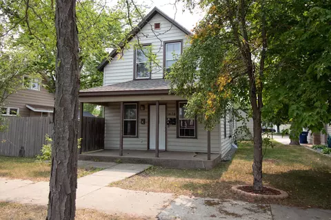 1428 Breckenridge Ave, Saint Cloud, MN 56303
