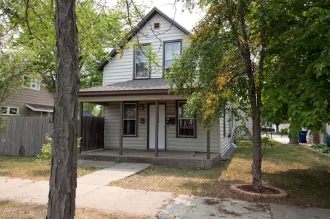 1428 Breckenridge Ave, Saint Cloud, MN 56303