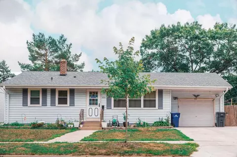 2184 Ivy Ave E, Saint Paul, MN 55119