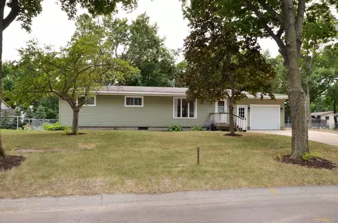 311 Sunrise Dr, Litchfield, MN 55355