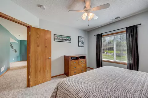 4811 Red Pine Ct, Eagan, MN 55123 photo 35