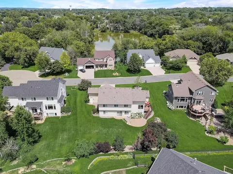 4811 Red Pine Ct, Eagan, MN 55123 photo 42