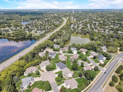 4811 Red Pine Ct, Eagan, MN 55123 photo 57