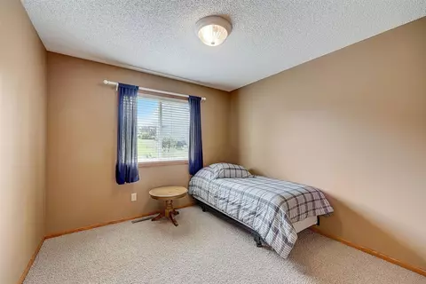 4811 Red Pine Ct, Eagan, MN 55123 photo 25