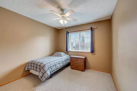 4811 Red Pine Ct, Eagan, MN 55123 photo 26