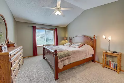 4811 Red Pine Ct, Eagan, MN 55123 photo 19
