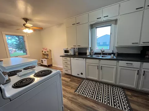 210 Oak St S, Plummer, MN 56748 photo 10