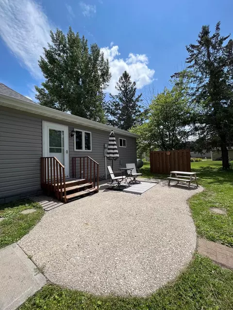 210 Oak St S, Plummer, MN 56748 photo 2